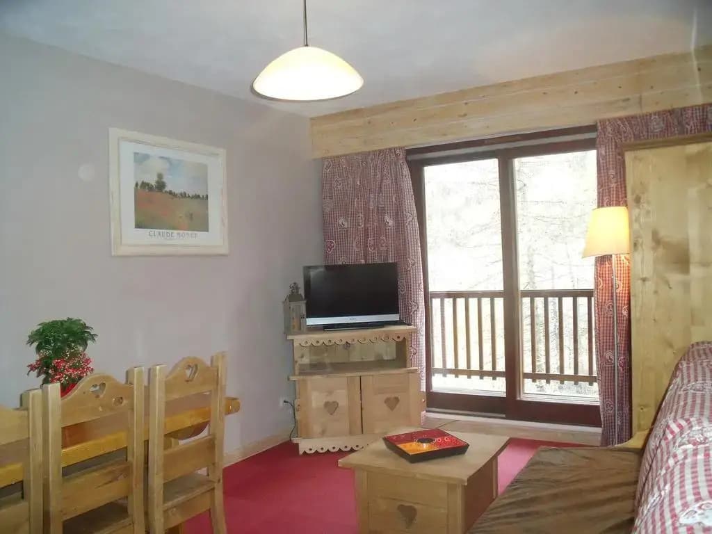 Eureka Val Residence - Photo 5