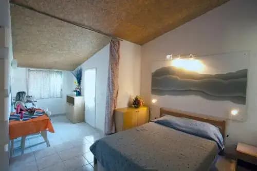 Residence San Damiano - Location Appartements, Studios & Chambres - Photo 4