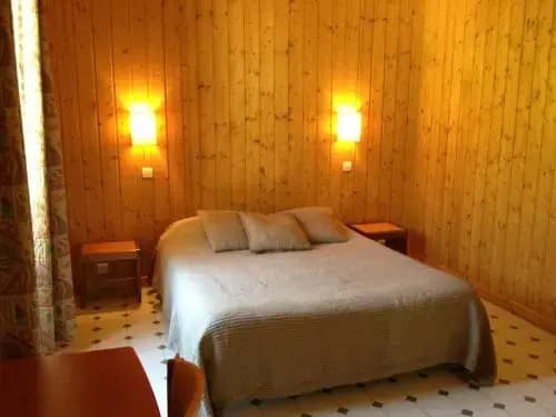 Hôtel La Vallière - Photo 2