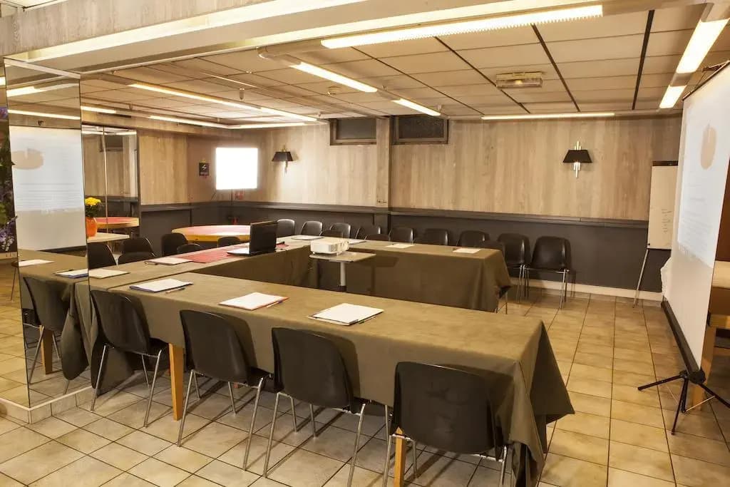 Hotel Le Trinquet - Miniature 8