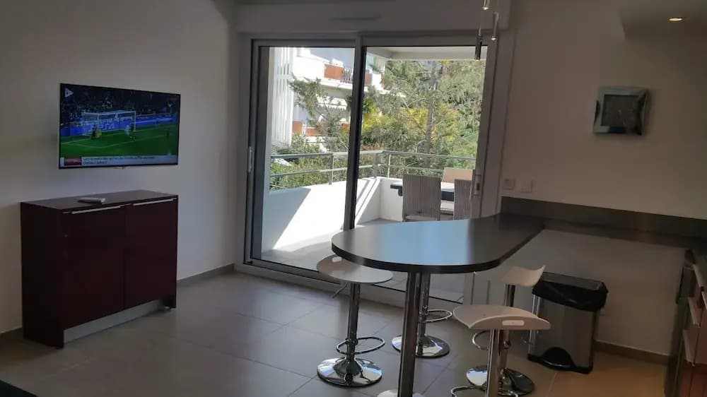 One Bedroom Montfleury Cannes - Miniature 7