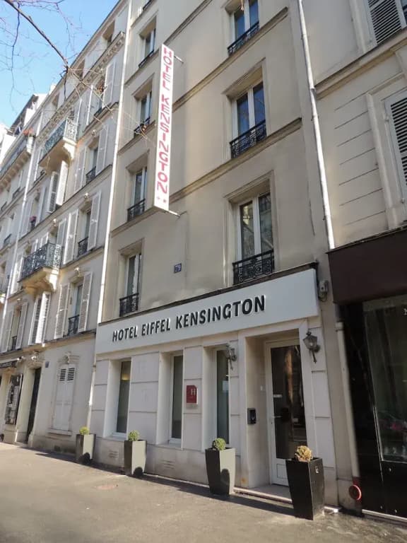 Eiffel Kensington Hotel - Photo 1