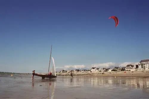 Cap France Le Home du Cotentin - Miniature 7