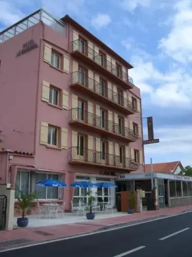 Hôtel le Marenda - Photo 1