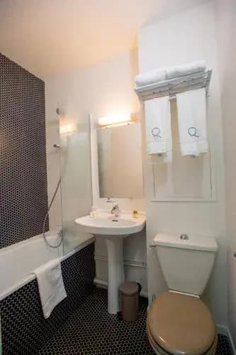 Hôtel des 4 Ours - Photo 5