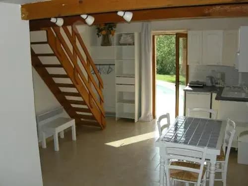Studio-mezzanine dans villa - Photo 4