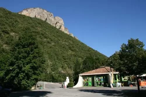 Camping Les Eaux Chaudes - Miniature 6
