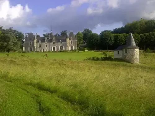 Château de la Giraudière entre Angers et Saumur - Photo 2