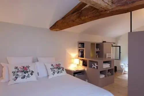 La Garenne - Photo 4