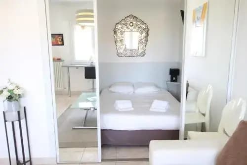 Le Colony - Photo 2