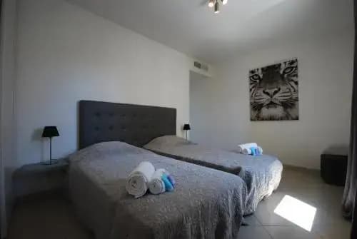 Appartement Deux Chambres avec Terrasse - Centre Cannes - Photo 5