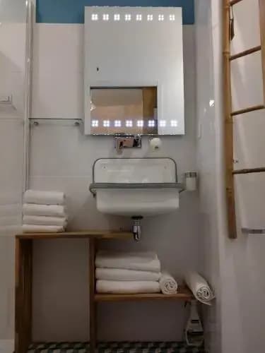 beau studio centre ville - Photo 4