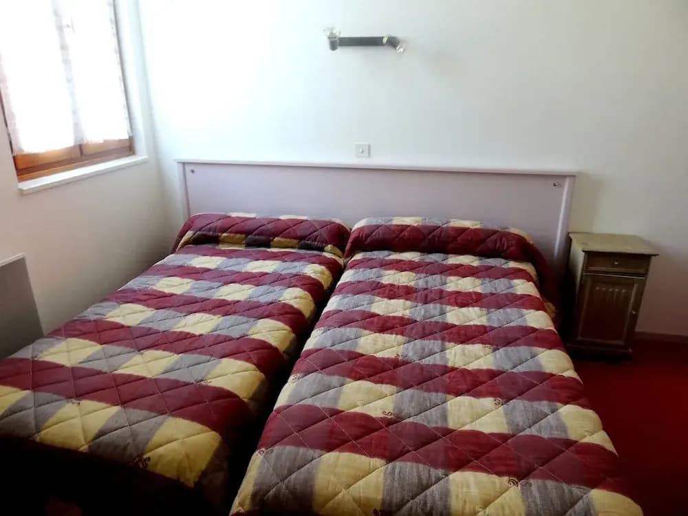 Logis L'Hostellerie De La Vallee - Photo 3
