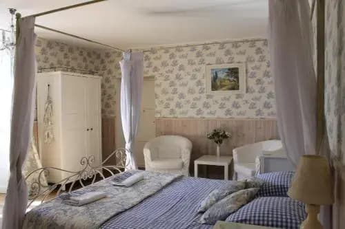 Fleur de Lys - Photo 2