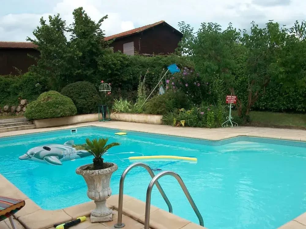 Gite du Domaine les Massiots - Miniature 7
