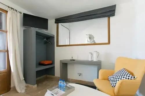 Chambre d'Hôte face à la piscine en Camargue - Mas Lou Caloun - Les Saintes Maries de la Mer - Photo 3