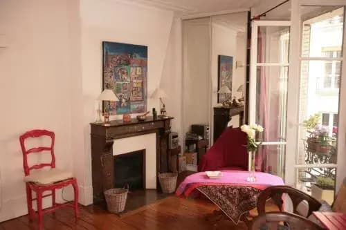 Cozy Parisian 1 Bedroom (365) - Photo 4
