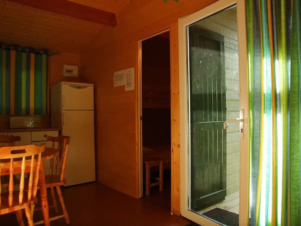 Camping municipal du pont de l'Elze - Photo 2