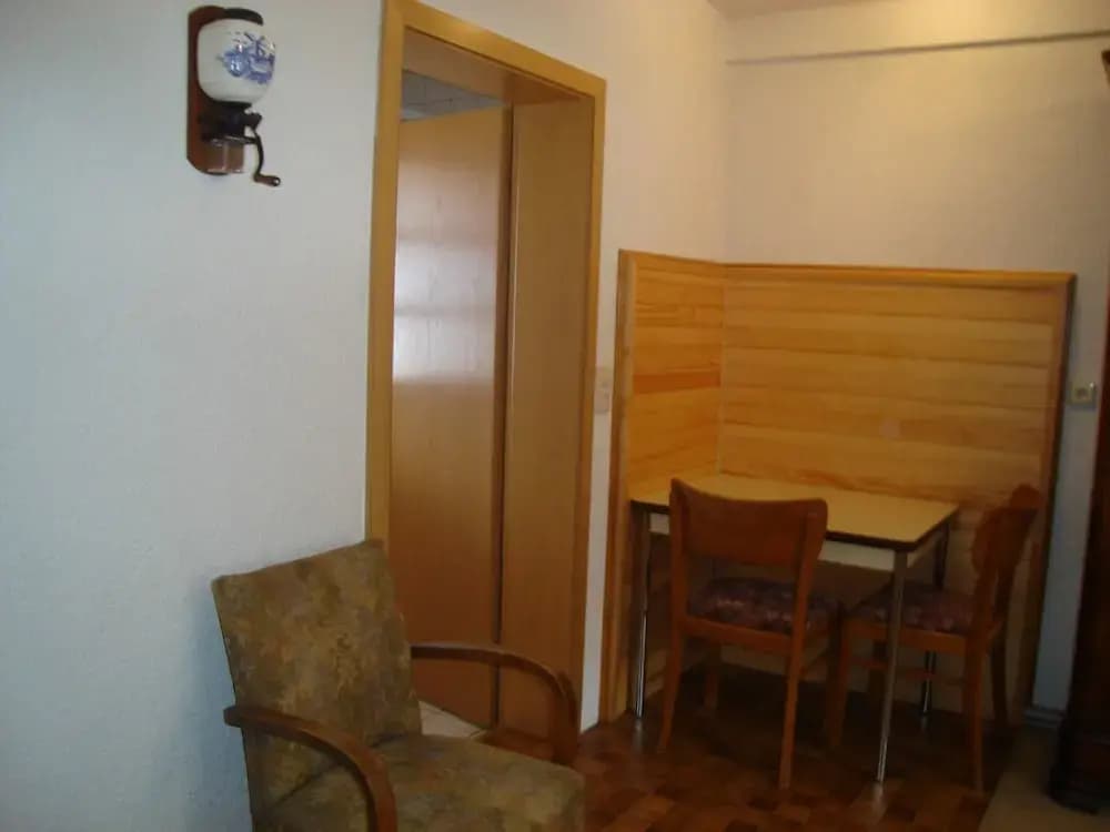 Chalet Pierre - Miniature 6