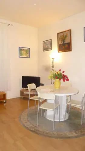 Andre One Bedroom - Photo 5