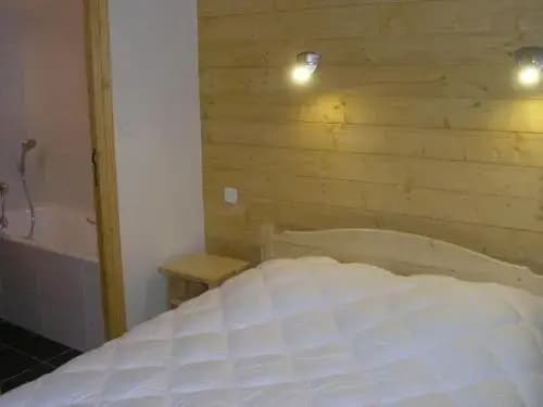 Aubepine - Photo 3
