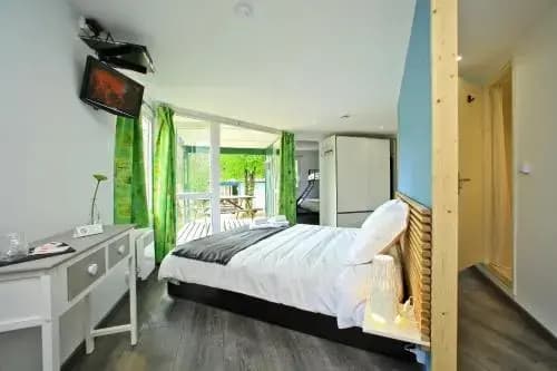 Les Chambres du Club Vert - Photo 4