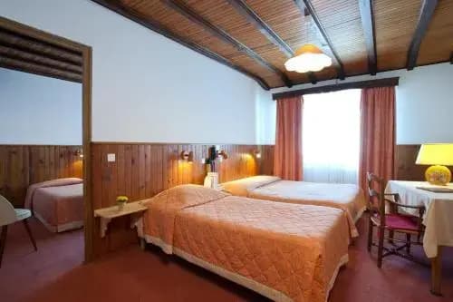 La Petite Chaumiere - Photo 3