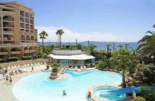 Palme d'Azur - Miniature 6