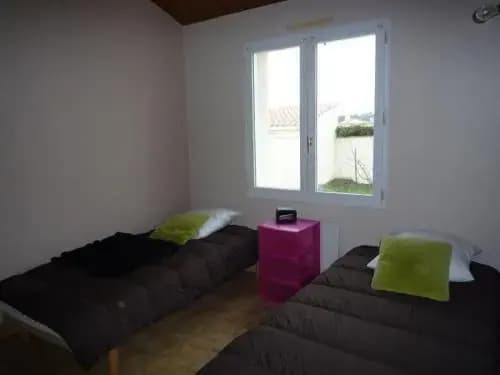 Rental Villa Rue Du Zephyr - Photo 4