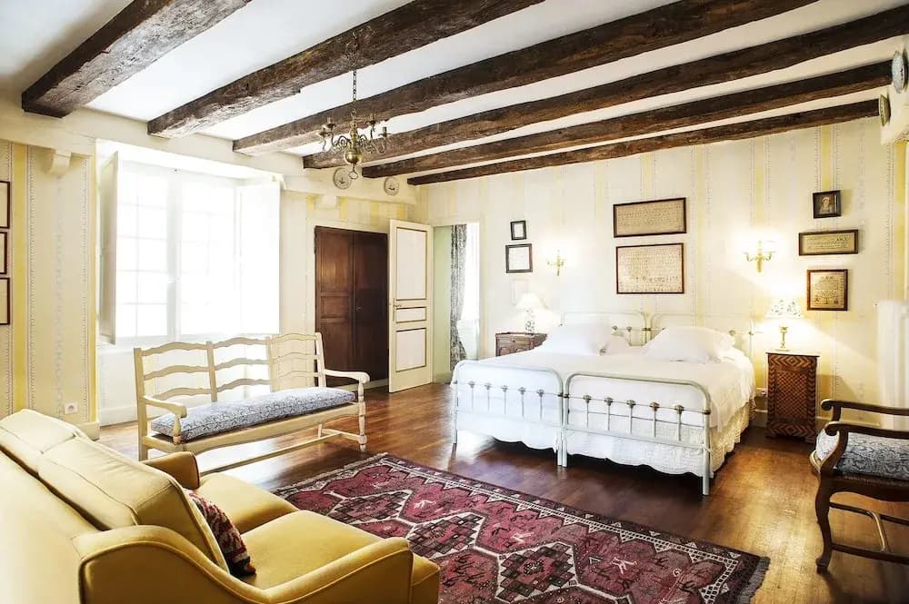 Appartements Les Suites Sarladaises - Miniature 6