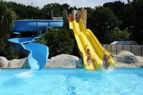 Camping Le Chateau du Petit Bois - Photo 3