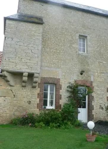 Domaine des Cigognes chambre d'hôtes - Photo 1
