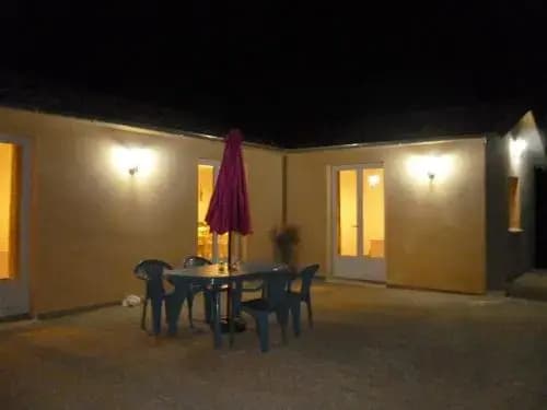 Les Bayles - Photo 1