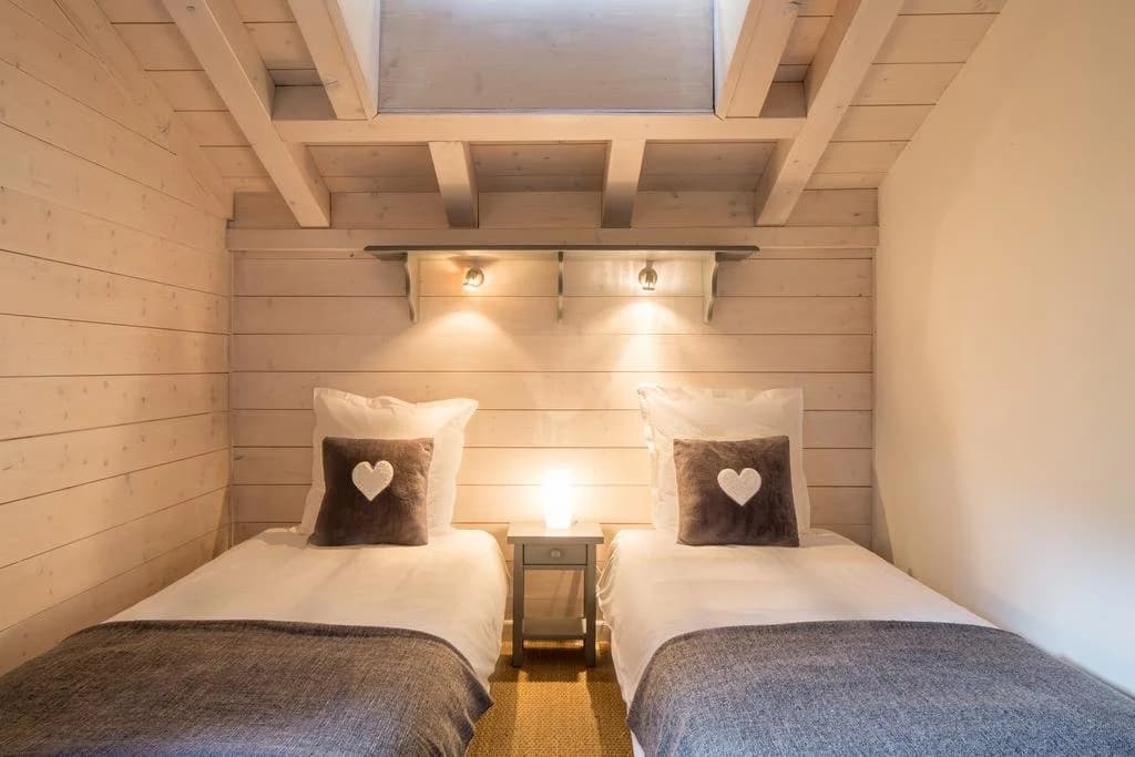 Chalet Hideaway 2 - Photo 3