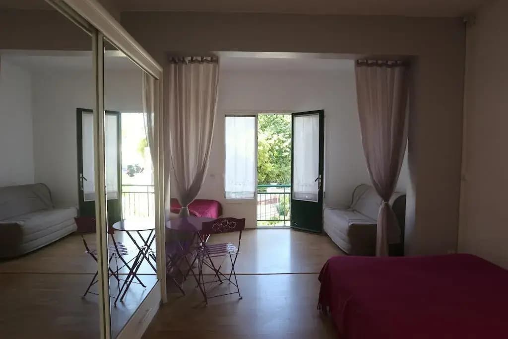 Marinette - Photo 2