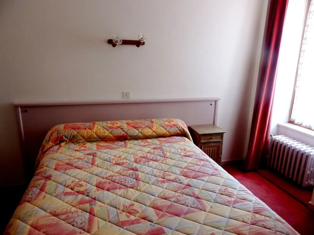 Logis L'Hostellerie De La Vallee - Photo 4