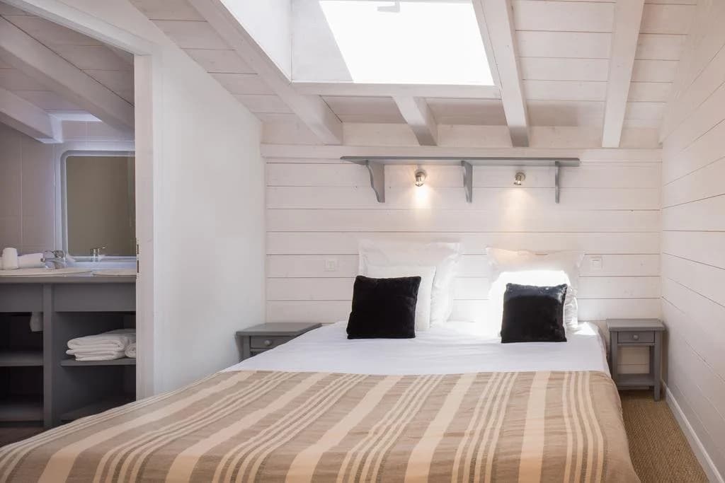 Chalet Hideaway 2 - Photo 4