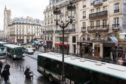Apart of Paris - Chatelet - Rue de Rivoli - Miniature 7