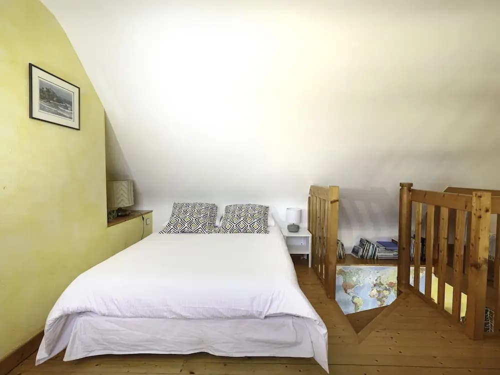 Holiday Home in Sibiril Near Sandy Beaches - Photo 1
