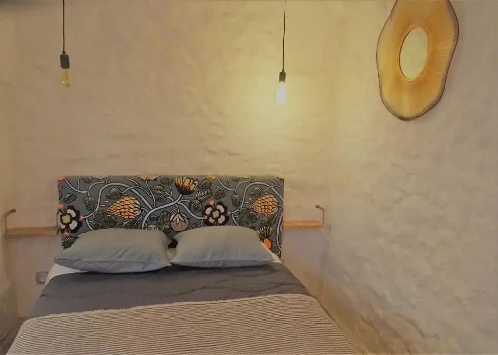 Appartement spacieux avec une vue sur Tours ( 38m²) -Gite de Bellevue - Miniature 6