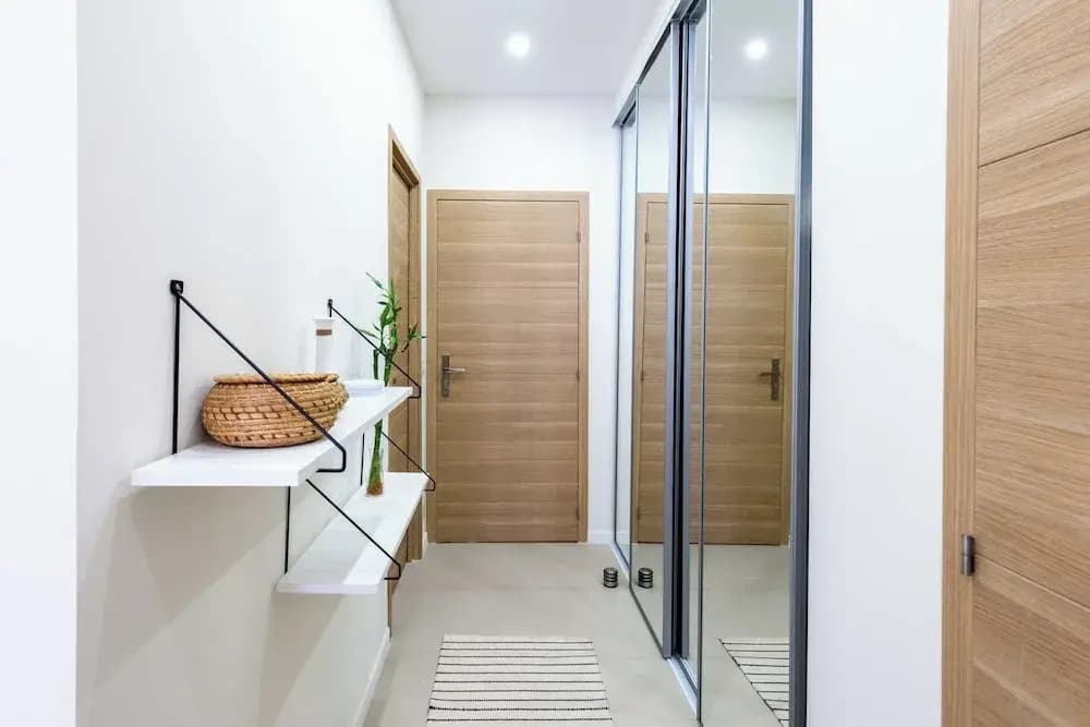 Modern Apartment -2bdr/6p - 300m From the Beach - Miniature 6