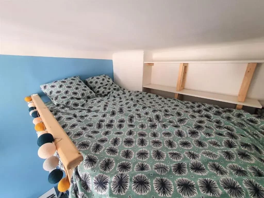 Studio mezzanine au cœur de Marseille LODI /BAILLE - Photo 3