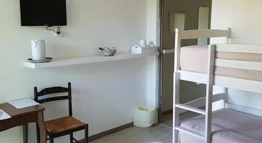 Hotel Carina - Photo 5