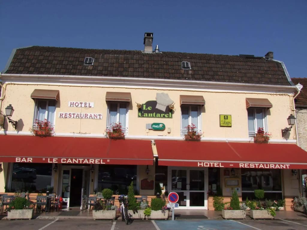 Hôtel le Cantarel - Photo 1