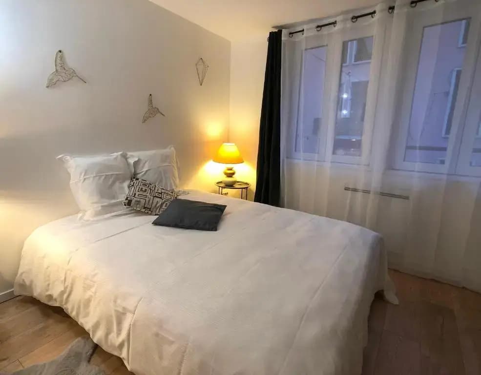 Beauty & The Beast Old Town Cosy Apartments - Miniature 6