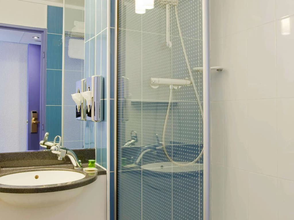 ibis Styles Paris Val de Fontenay - Miniature 8