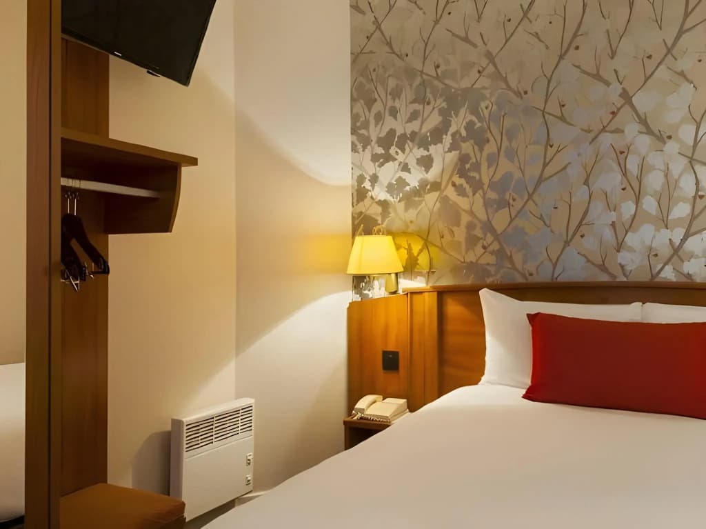 Timhotel Le Louvre - Photo 2
