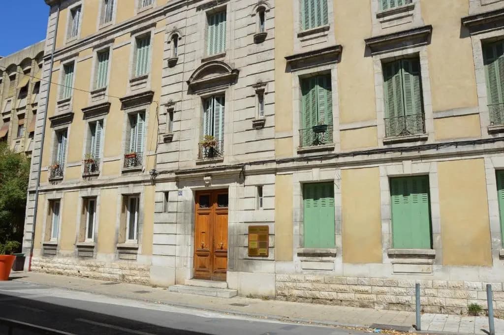 Appartement intra muros 8 personnes climatisé Wifi stationnement facile - Photo 1