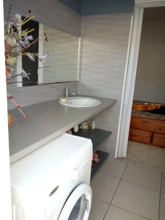 House with One Bedroom in Saint Philippe, with Furnished Terrace And Wifi - Miniature 6