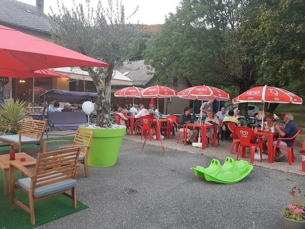 Hôtel Restaurant La Trinité - Photo 1